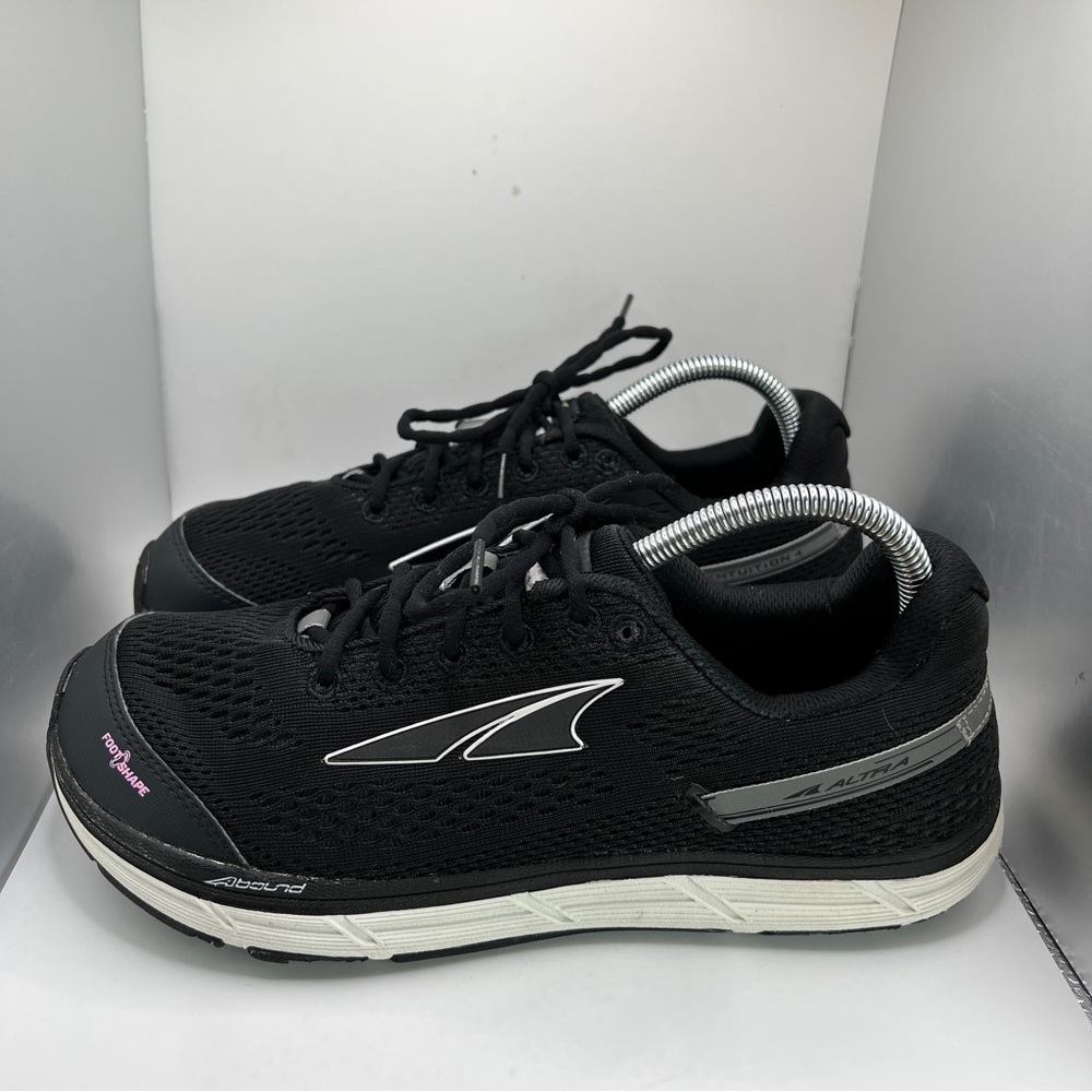 Women’s Altra Intuition 4 Road Running Shoes Size 9.5